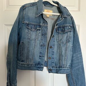 Levi's Denim Jacket Women's Cropped Blue Jean Wash Faded Distressed Small